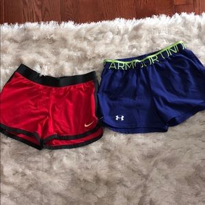 Bundle of two athletic shorts !